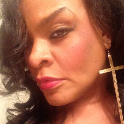 Profile Picture of Flora Henry-Smith #TheLiteracyDiva  💗 💋 (@floralove67) on Twitter