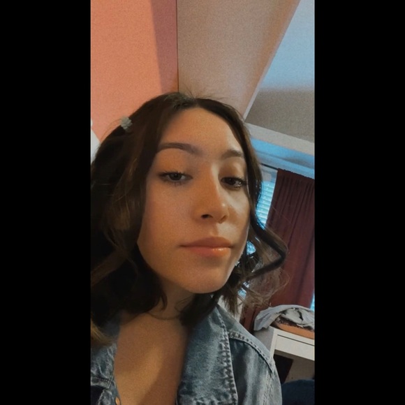 Profile Picture of Jocelyn Jimenez (@jjimenez839) on Poshmark