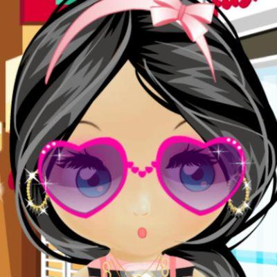 Profile Picture of Regina Gomez Ruiz (@reginagomez741) on Twitter