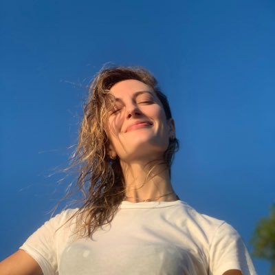Profile Picture of Melanie Shapiro (@melshapiro) on Twitter