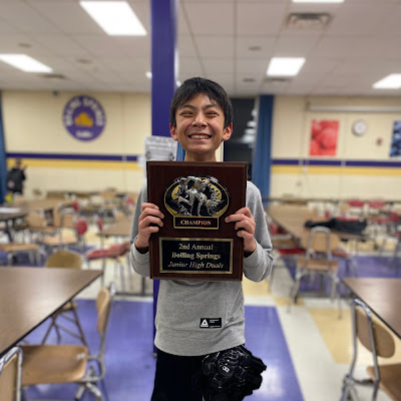 Profile Picture of Michael Maung (@michaelmaung007) on Poshmark