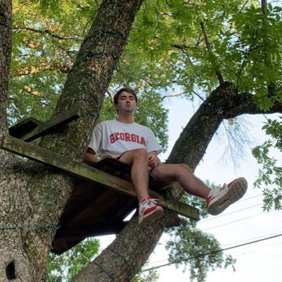 Profile Picture of Michael Godwin (@Michaaeelg) on Twitter