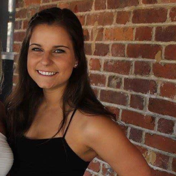 Carly Nussa - Poshmark Profile Picture of Carly Nussa (@carly0224) on Poshmark