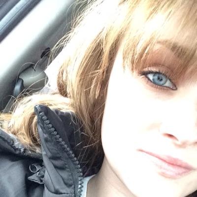 Profile Picture of Ashley-marie (@JuliaN_111611) on Twitter