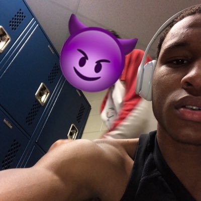 Profile Picture of Kel🏀⭐️ (@KelvinRCurry) on Twitter