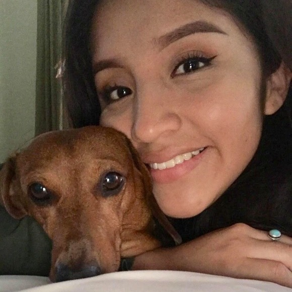 Catalina Rasdall - Poshmark Profile Picture of Catalina Rasdall (@catalinamaria5) on Poshmark