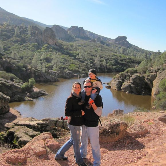 Profile Picture of Ivy Henderson (@leviandivy) on Poshmark