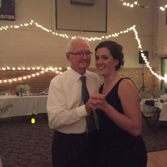 Profile Picture of Jessica Vandewarker (@jvandewarker) on Poshmark