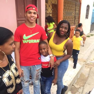 Profile Picture of Alexander Reyes Brea (@ALEX36506385) on Twitter