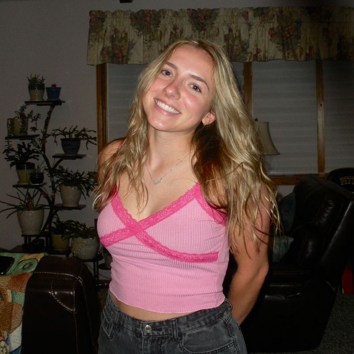 Profile Picture of Cassie (@cassie.carlson) on Tiktok