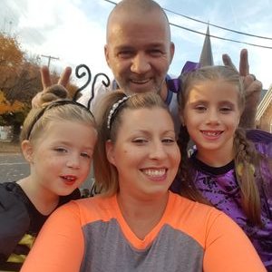 Profile Picture of Amanda Fink (@amandafink04) on Twitter