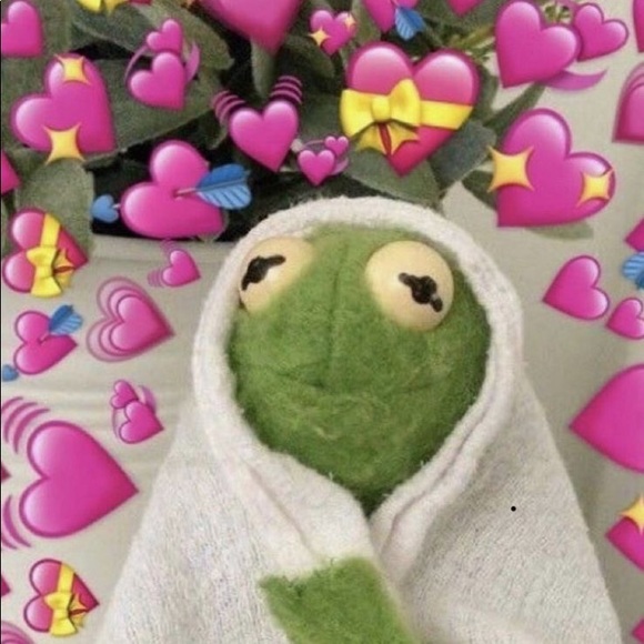 Amanda Galatro - Poshmark Profile Picture of Amanda Galatro (@magicalclothing) on Poshmark