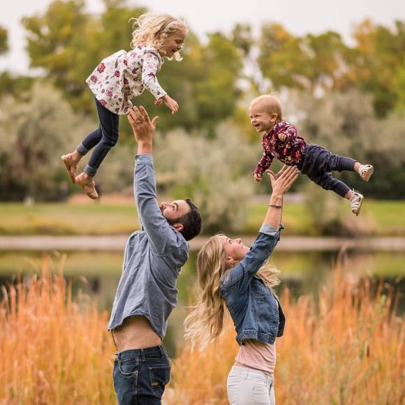 Profile Picture of Robyn Gill (@ostahowskir) on Poshmark