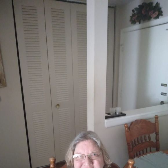 Profile Picture of Tina Sprowl (@tinasprowl) on Poshmark