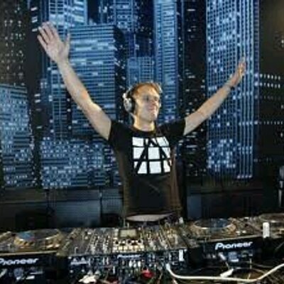 Profile Picture of Jose Candray (@JoseCandray) on Twitter