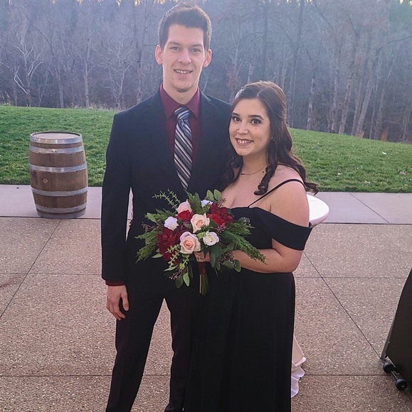 Profile Picture of Kabrina Siadek (@kabrinasiadek) on Poshmark