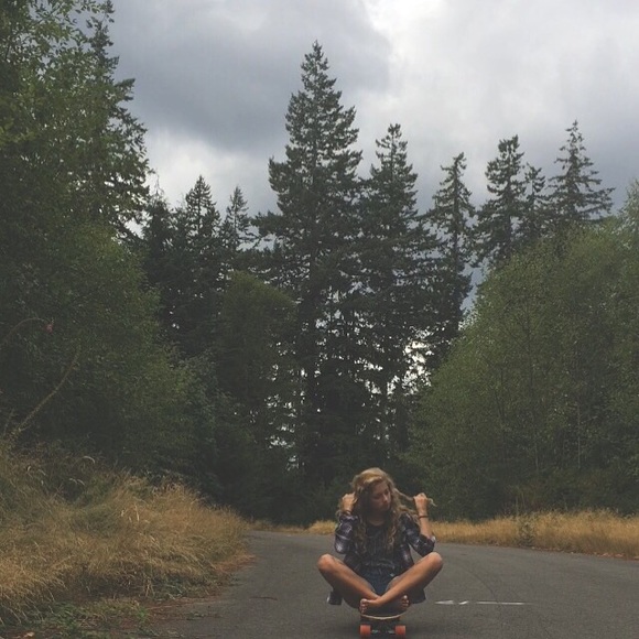 Profile Picture of Regan Ribary (@rregan) on Poshmark