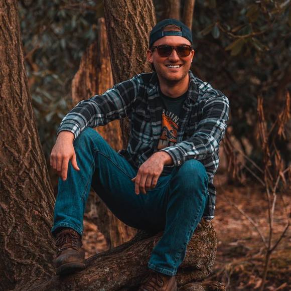 Profile Picture of Conner Saltzer (@spike2807) on Poshmark