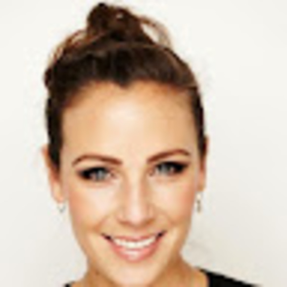 Profile Picture of Emily Heck (@emily_heck) on Poshmark