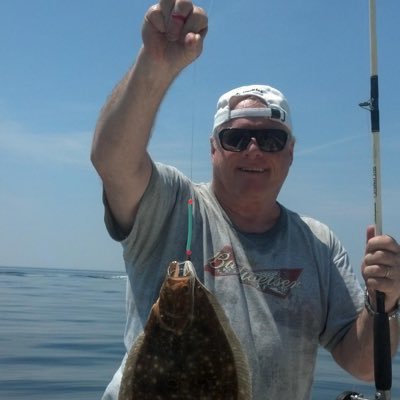 Profile Picture of Robert Hedrick (@hedrick1025) on Twitter