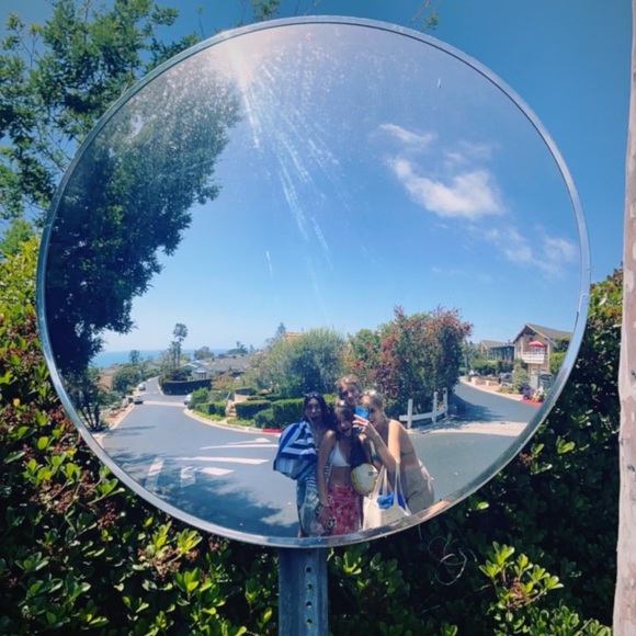 Profile Picture of Coco Johnson (@cocojohn163) on Poshmark