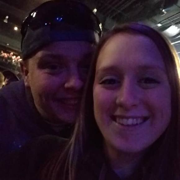 Madison Darnes - Poshmark Profile Picture of Madison Darnes (@mdarnes) on Poshmark