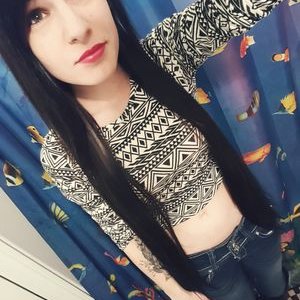 Profile Picture of Alice Andrea (@xxAliceAndreaxx) on Twitter