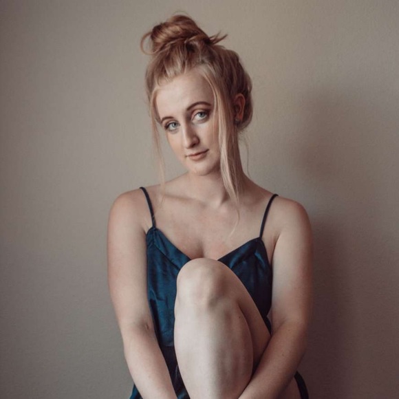 Profile Picture of Megan Pfohl (@megan_pfohl) on Poshmark