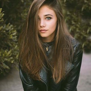 Profile Picture of Alexia Scott (@AlexiaScottHart) on Twitter