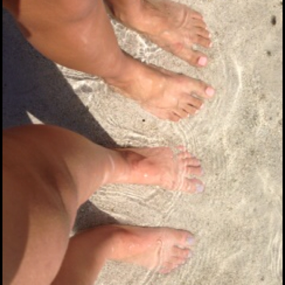 Profile Picture of Isabelle Gomez (@meglex1420) on Poshmark