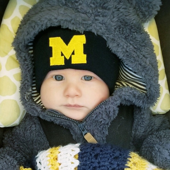 Profile Picture of Georgianna Smith (@georgiannasmith) on Poshmark