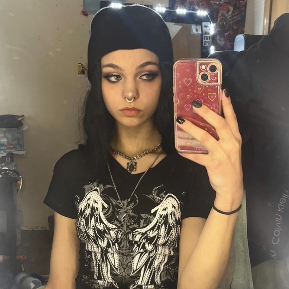 Profile Picture of Blake Deptula (@briedeptula05) on Poshmark