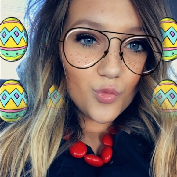 Profile Picture of Mckayla Korkosz (@mkorkosz) on Poshmark