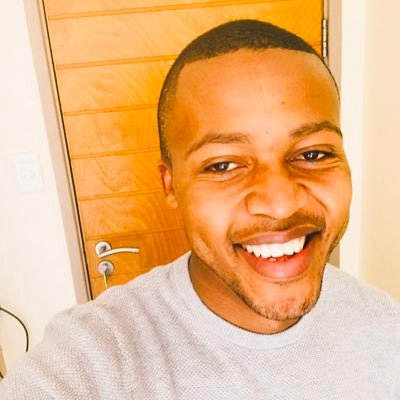 Profile Picture of James The Human (@J_Unhinged) on Twitter