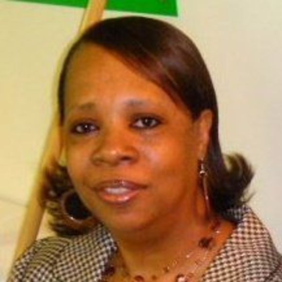 Profile Picture of Joann Tabb lewis (@joanntabblewis) on Poshmark