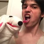 Alexander Phonypersona Dickens - Instagram Profile Picture of Alexander Phonypersona Dickens (@yoyofsho16) on Instagram