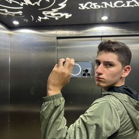 Profile Picture of Mollon.rs (@s1xses1) on Pinterest