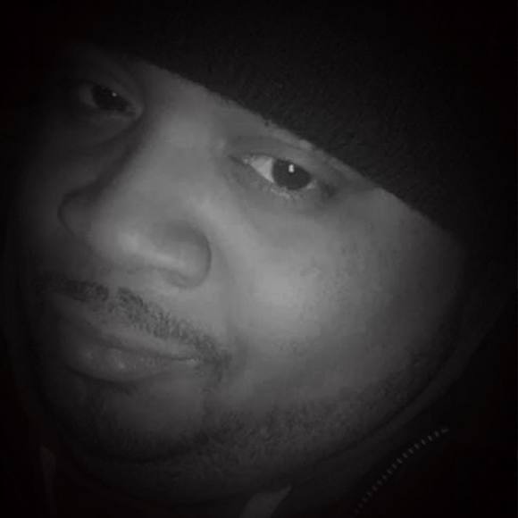 Profile Picture of Julian Johnson (@vontesdaddy14) on Poshmark