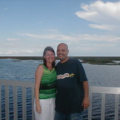 Profile Picture of Michelle Cropper (@michelita078) on Twitter