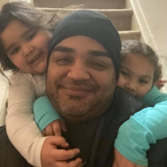 Profile Picture of Wilfredo Manuel nieves (@wilfredomanu379) on Poshmark