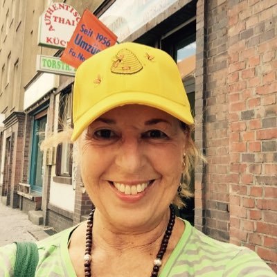 Profile Picture of Nancy Macko (@beenance) on Twitter