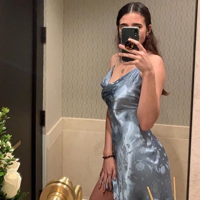 Profile Picture of margaret (@margaretezen) on Twitter