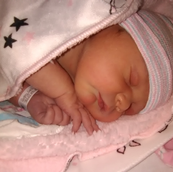 Profile Picture of Jennifer Judlin (@judlinjennifer) on Poshmark