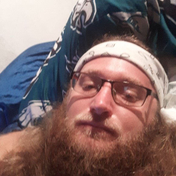 Profile Picture of Guy Brown (@guybrown928) on Poshmark