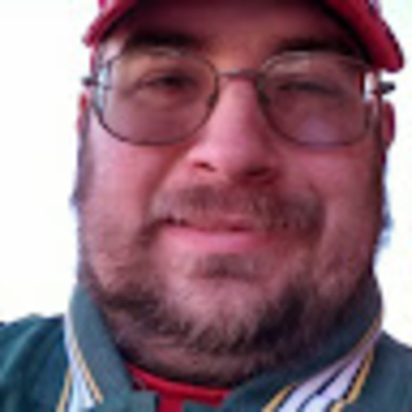 Profile Picture of Aaron Gregorich (@gregoa0008) on Poshmark