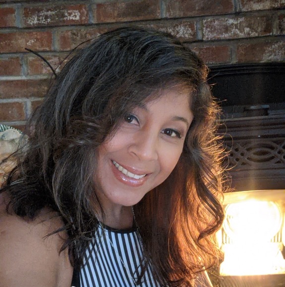 Profile Picture of Jessica Gremour (@jgremour) on Poshmark