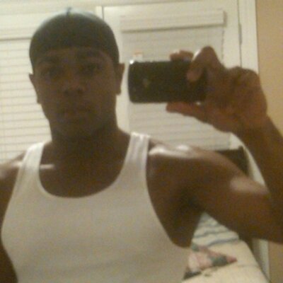 Profile Picture of Daniel Asberry (@yungnblack912) on Twitter