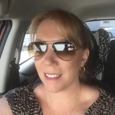 Profile Picture of Shannon Connell (@srac1974) on Twitter