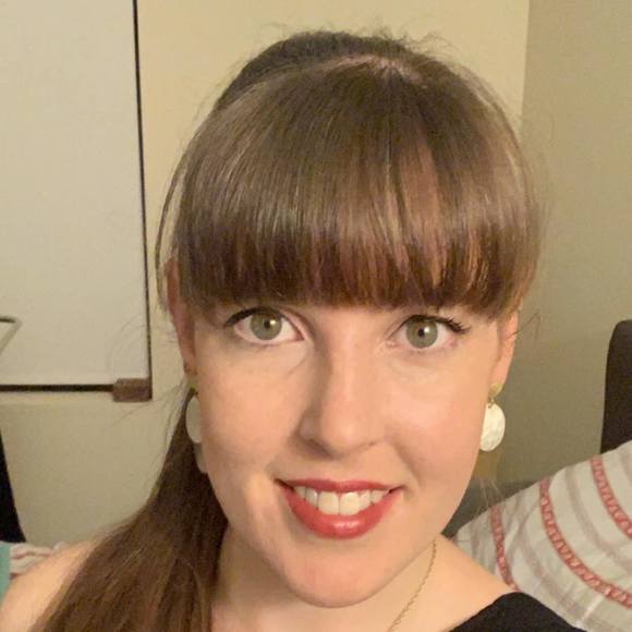 Profile Picture of Rachael Calvey (@calvs29) on Poshmark