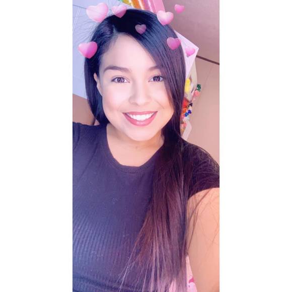 Profile Picture of Julissa Ramirez (@julissaram24) on Poshmark